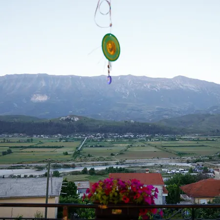 çifliku Rsxh Maison d'hôtes *